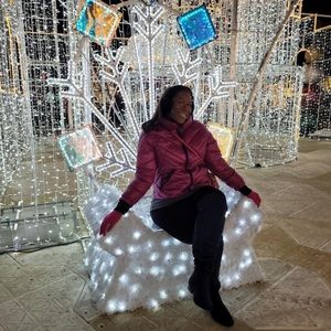 Meet your Posher, Victoria